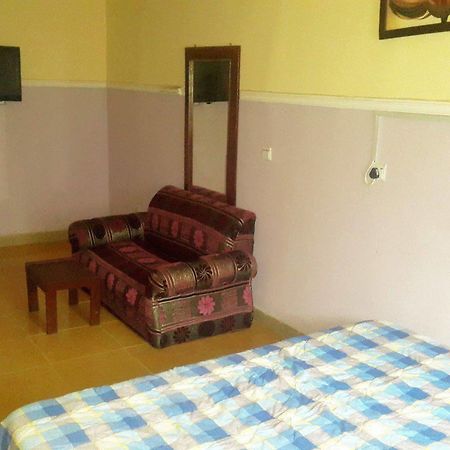 Maria Suites Lagos Bagian luar foto